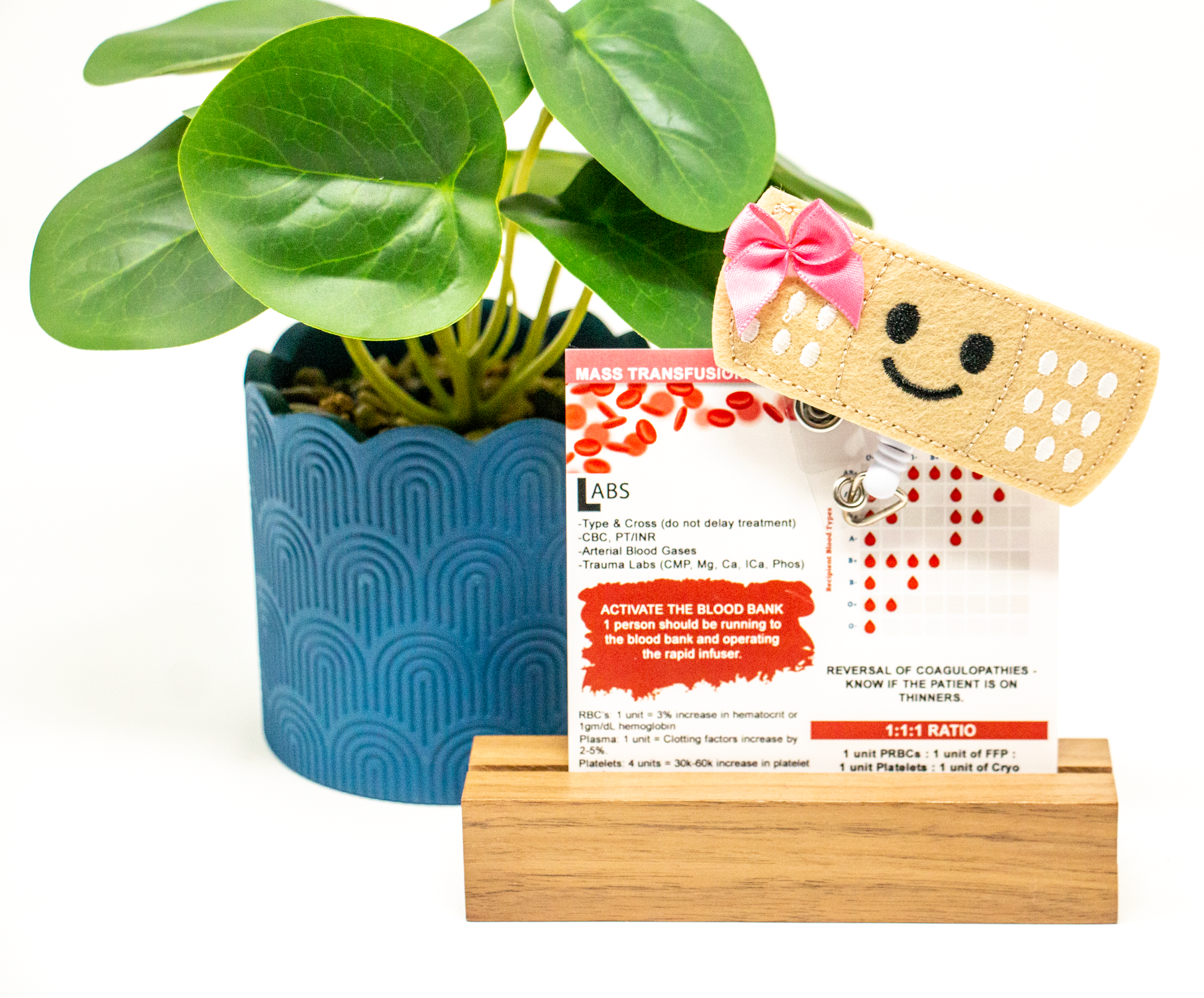 This Mass Transfusion Protocol badge buddy is invaluable for trauma nurses.  Contains information related to Mass Transfusion protocol for traumas.  Includes protocols, reversal agents, and more.